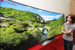 LG 105-Inch Curved Ultra HD TV Pre-Orders Kick Off