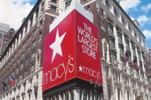 Today’s 360 VR Buzz: Macy’s is using VR instead of AR to sell furniture