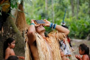Today’s 360 VR Buzz: VR Film Follows The First Female Shaman Of The Yawanawá People